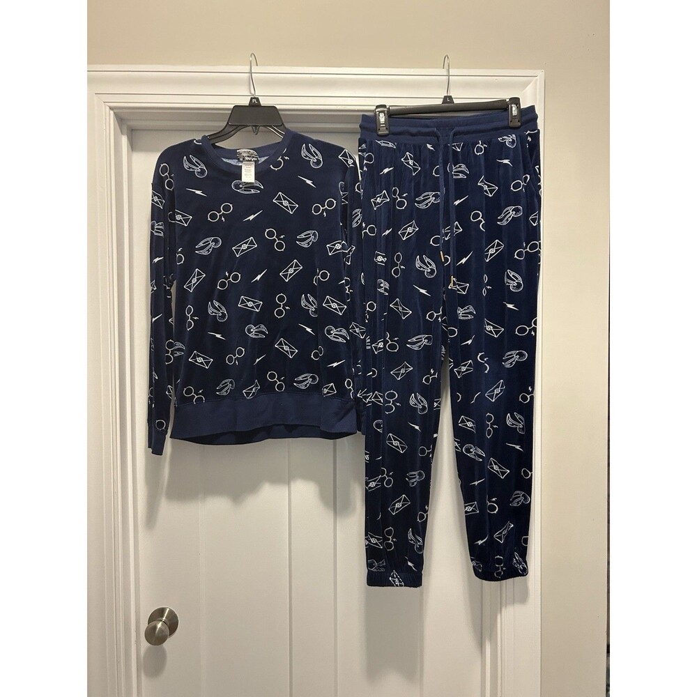 Harry  Potter WIZARDING WORLD COZY 2 PC PAJAMA WOMEN’S SET SIZE Small Blue White